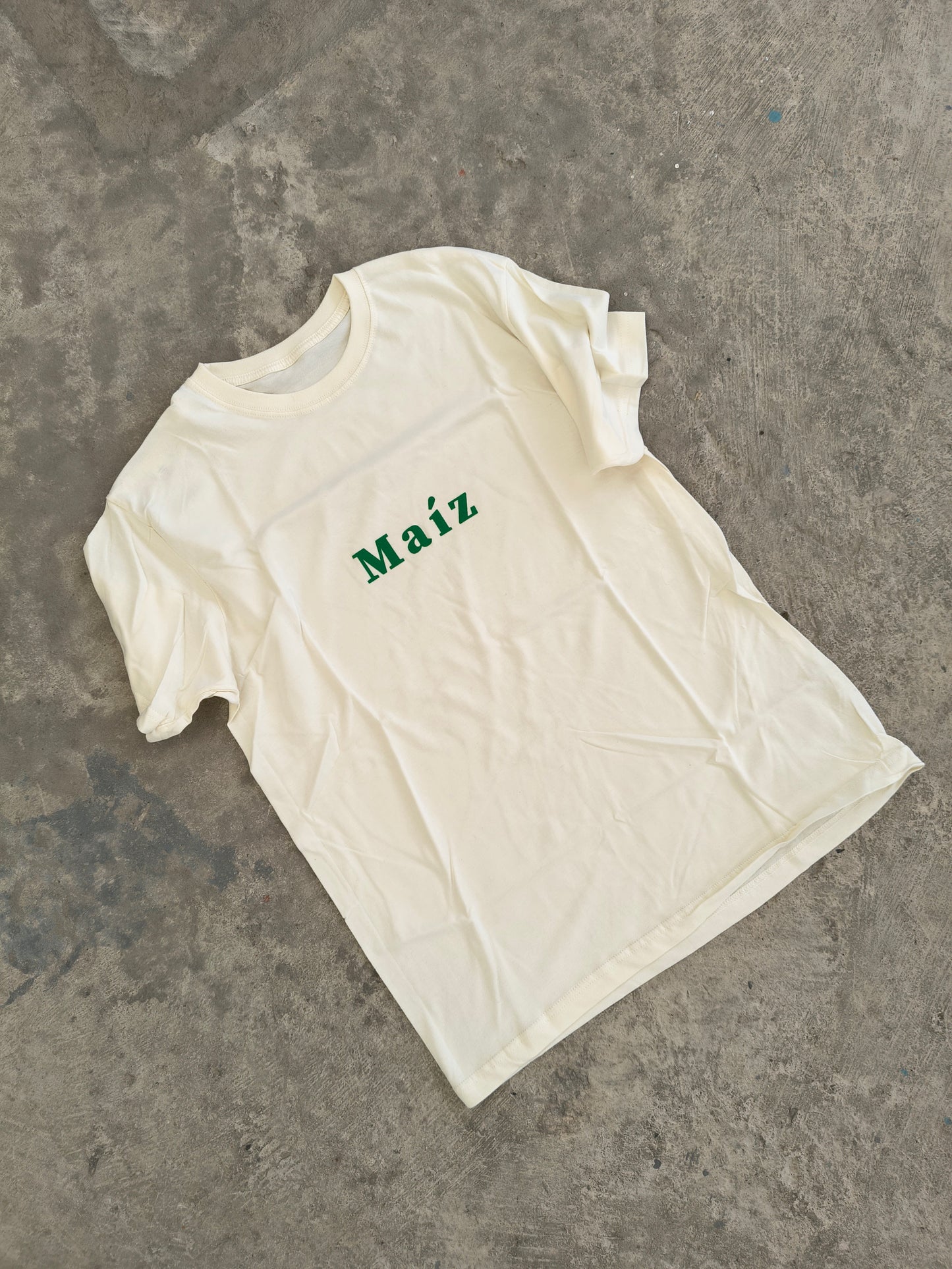Camiseta Maíz sobre vainilla