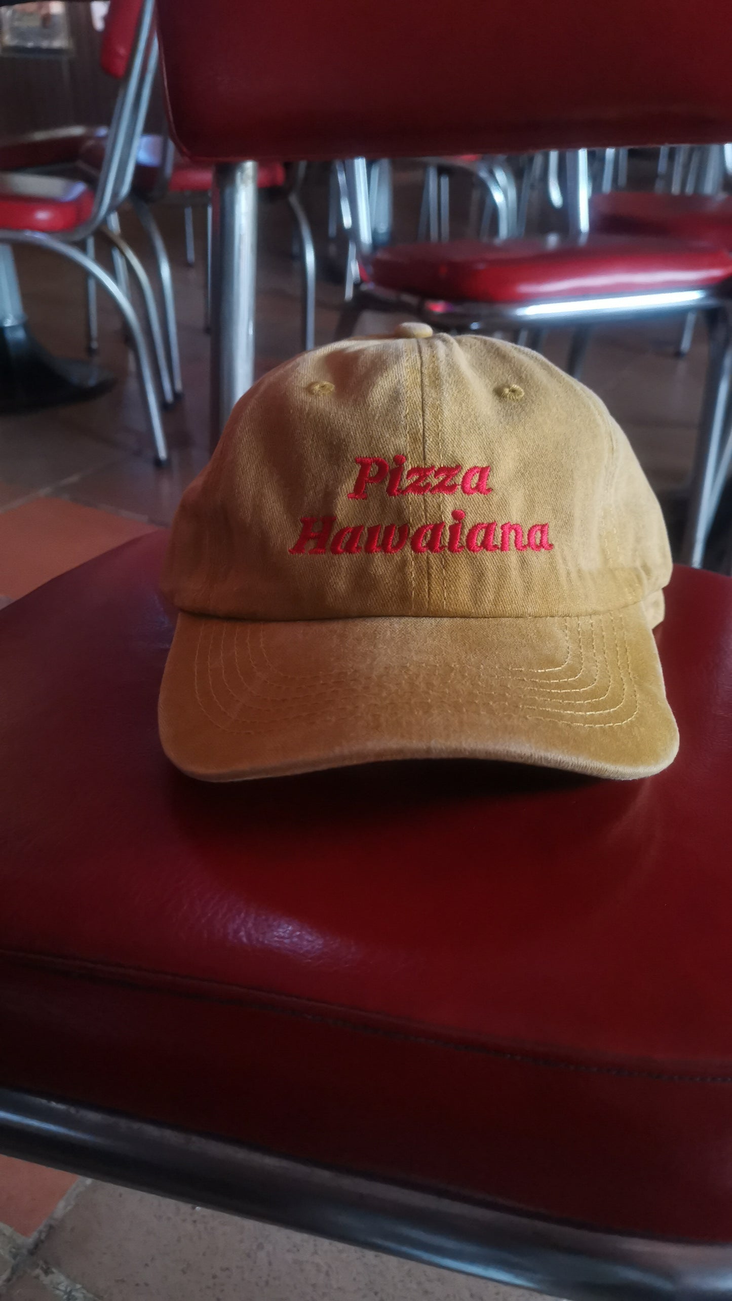 Gorra pizza hawaiana